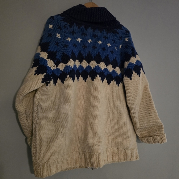 Handmade Vintage Canadian Chunky Knit Cowichan Style Sweater, Large - Picture 2 of 16